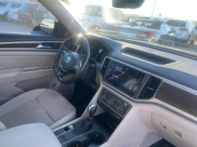 2019 Volkswagen Atlas 3.6L V6 SE Technology R-Line