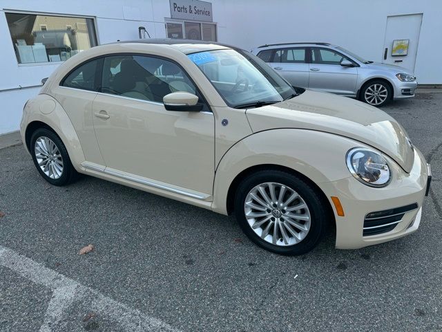 2019 Volkswagen Beetle S