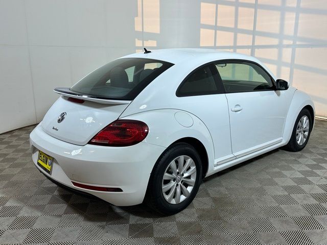 2019 Volkswagen Beetle 