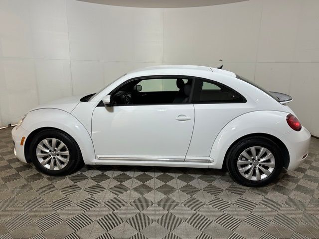 2019 Volkswagen Beetle 