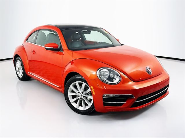 2019 Volkswagen Beetle SE