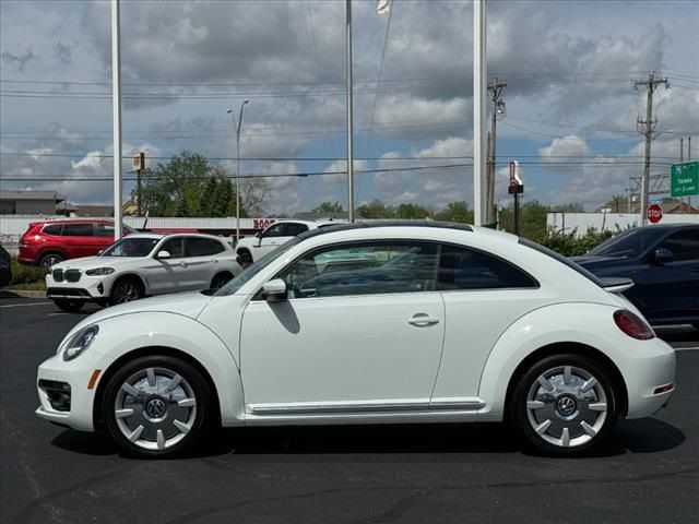 2019 Volkswagen Beetle SE