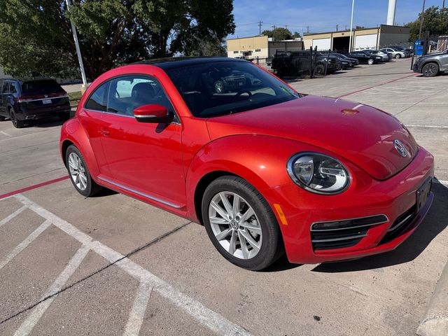 2019 Volkswagen Beetle SE