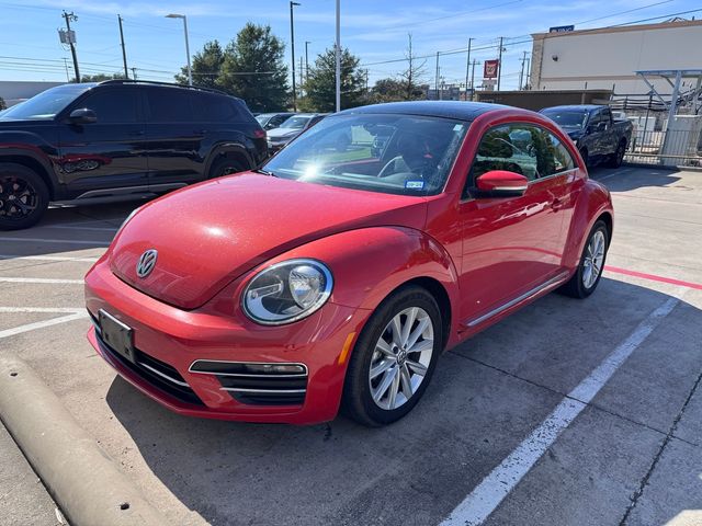 2019 Volkswagen Beetle SE