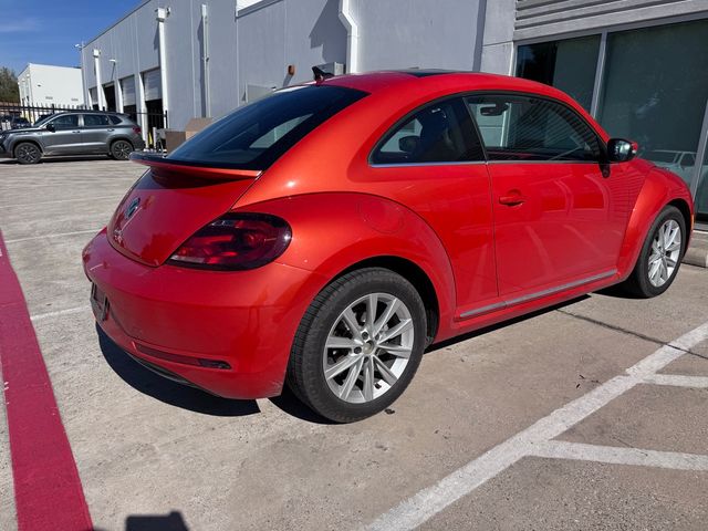 2019 Volkswagen Beetle SE