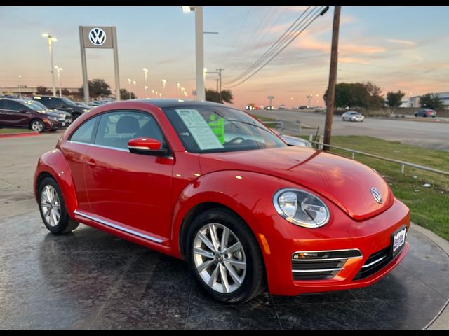 2019 Volkswagen Beetle SE