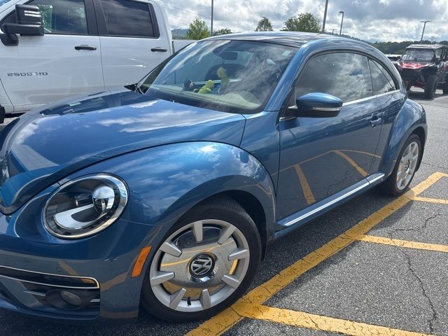2019 Volkswagen Beetle SE
