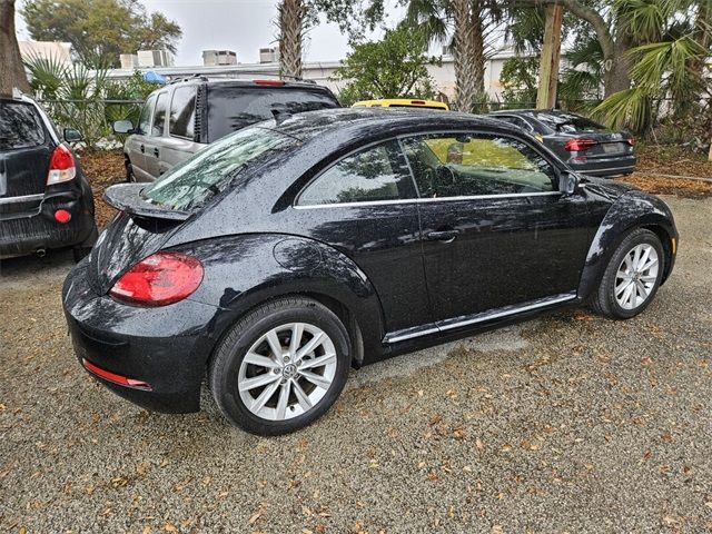 2019 Volkswagen Beetle SE