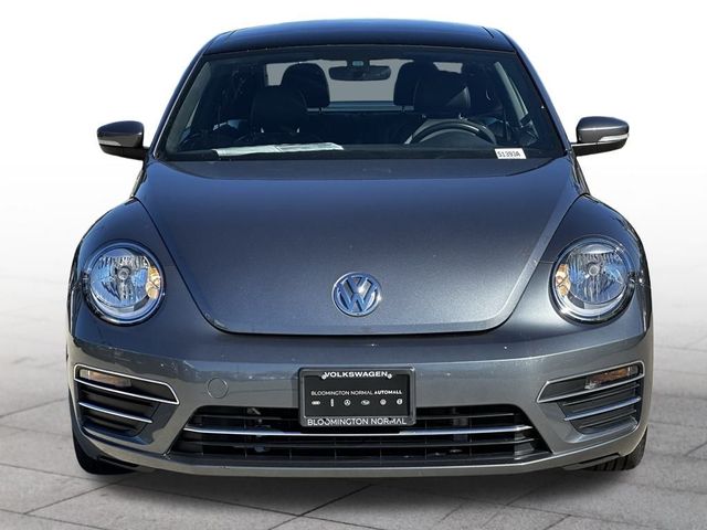 2019 Volkswagen Beetle SE