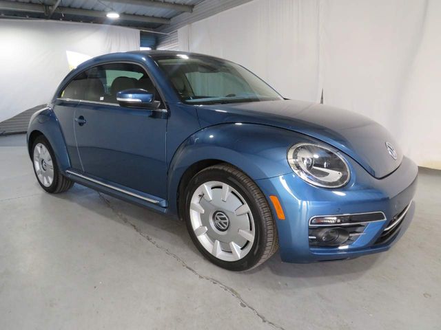 2019 Volkswagen Beetle SE