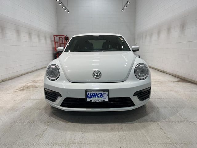 2019 Volkswagen Beetle S