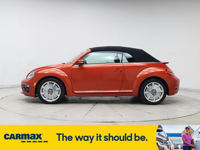 2019 Volkswagen Beetle SE