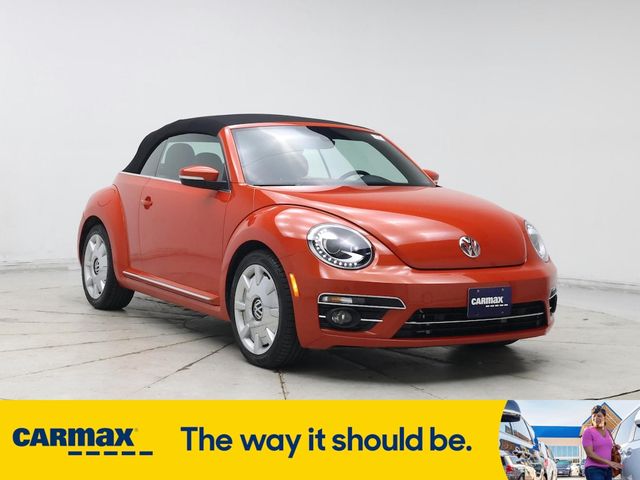 2019 Volkswagen Beetle SE