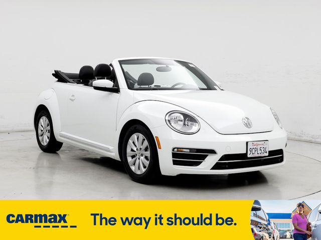 2019 Volkswagen Beetle SE