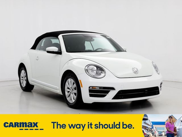 2019 Volkswagen Beetle SE