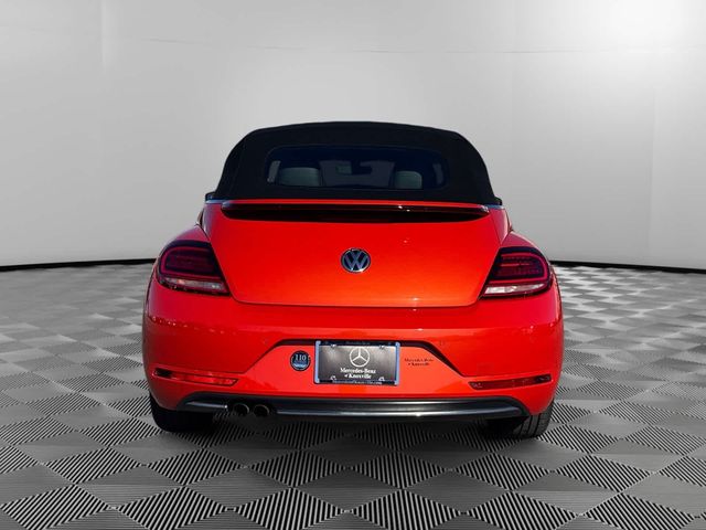 2019 Volkswagen Beetle SE