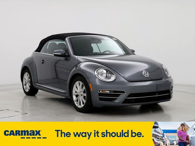 2019 Volkswagen Beetle SE