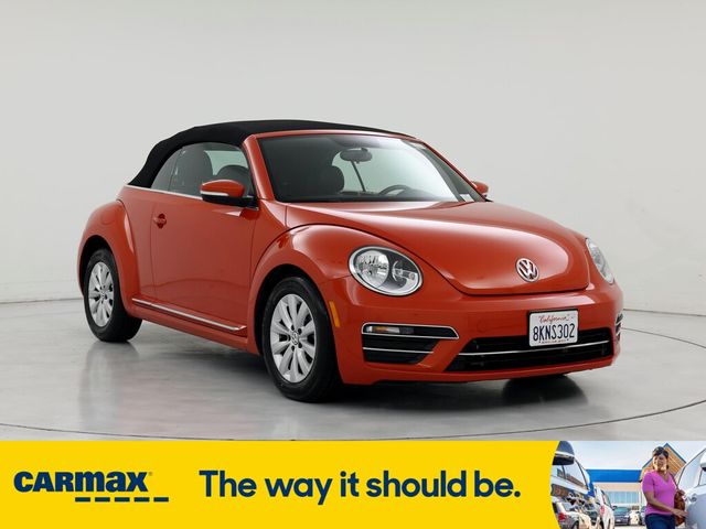 2019 Volkswagen Beetle SE