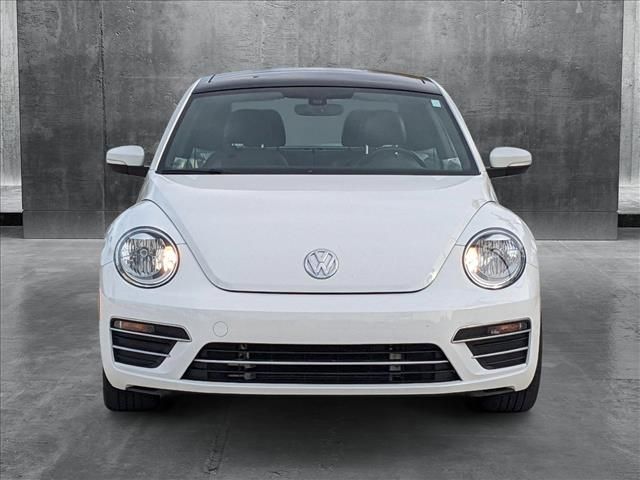 2019 Volkswagen Beetle SE