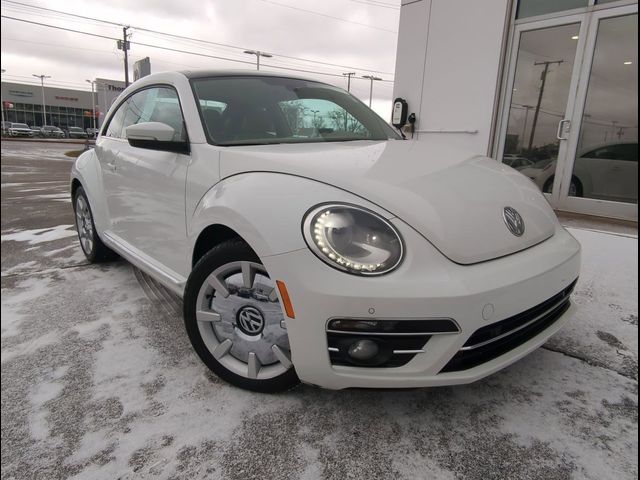 2019 Volkswagen Beetle SE