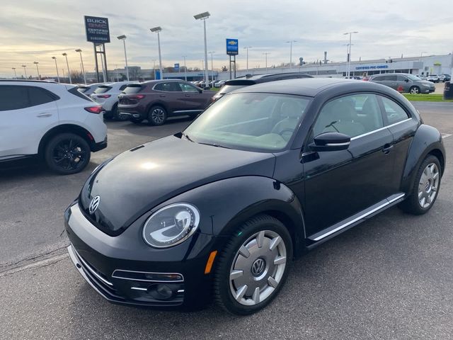 2019 Volkswagen Beetle SE