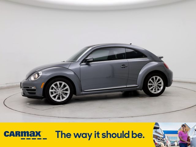 2019 Volkswagen Beetle SE