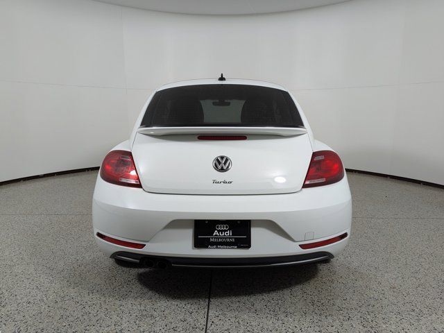 2019 Volkswagen Beetle SE