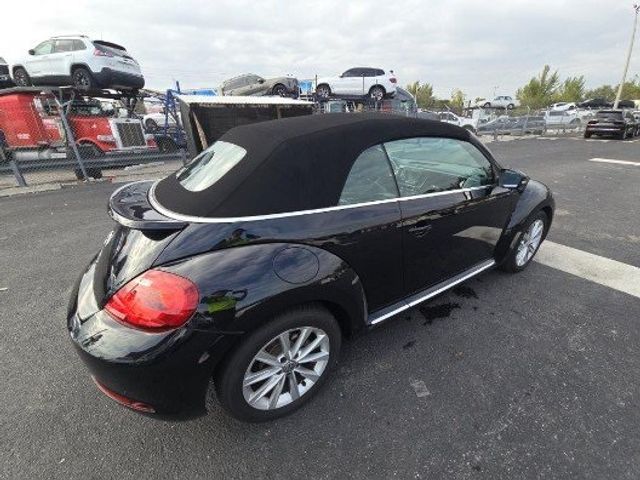 2019 Volkswagen Beetle SE