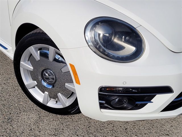 2019 Volkswagen Beetle SE