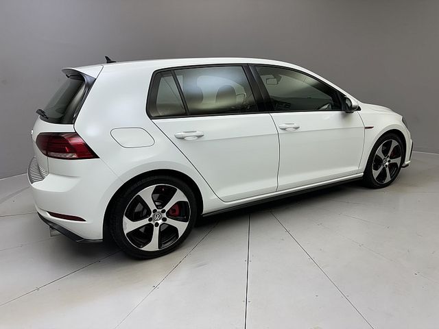 2019 Volkswagen Golf GTI S