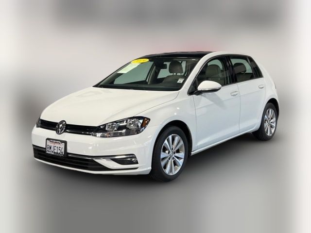 2019 Volkswagen Golf SE