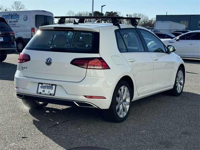 2019 Volkswagen Golf SE