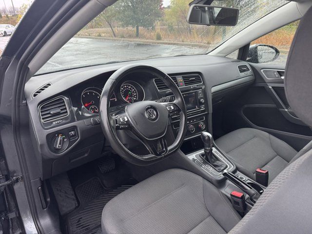 2019 Volkswagen Golf S