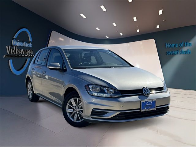 2019 Volkswagen Golf S