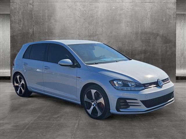 2019 Volkswagen Golf GTI S