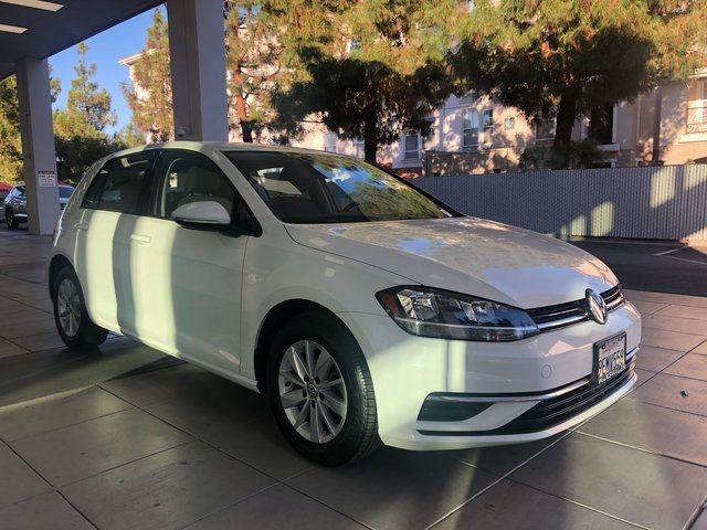 2019 Volkswagen Golf S