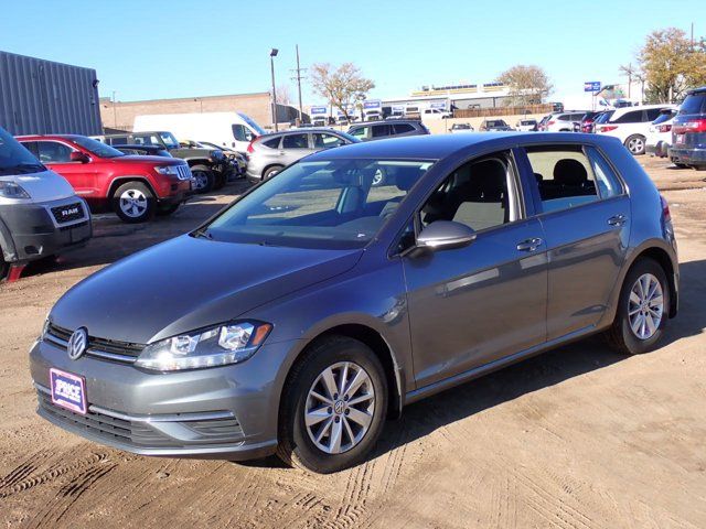 2019 Volkswagen Golf S