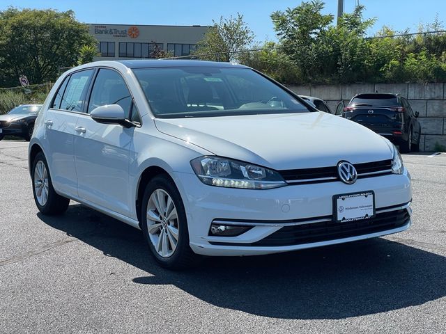 2019 Volkswagen Golf SE