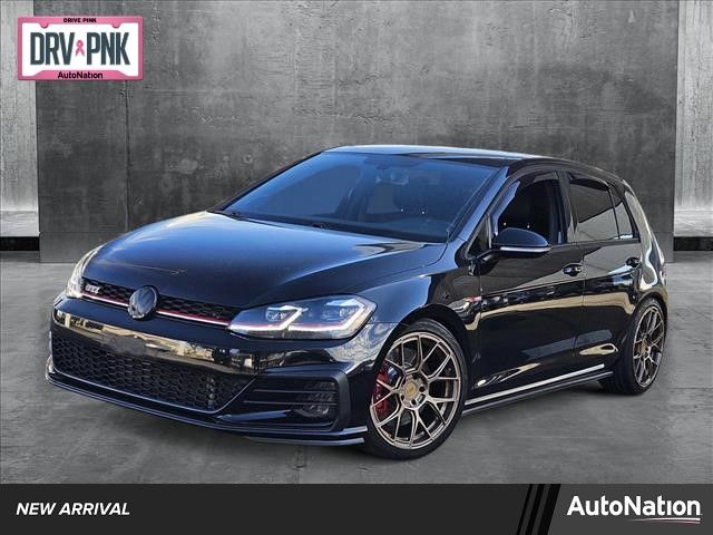 2019 Volkswagen Golf GTI SE