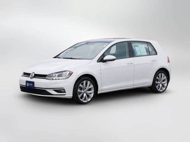 2019 Volkswagen Golf SE