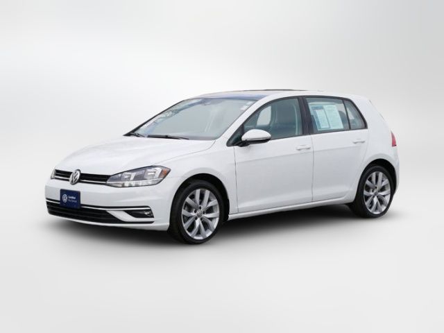 2019 Volkswagen Golf SE