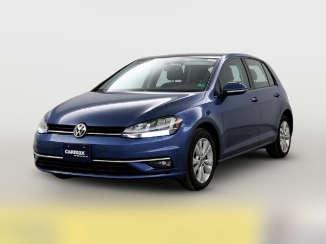 2019 Volkswagen Golf SE