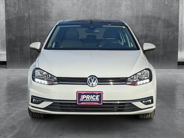 2019 Volkswagen Golf SE