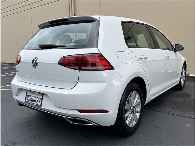 2019 Volkswagen Golf SE