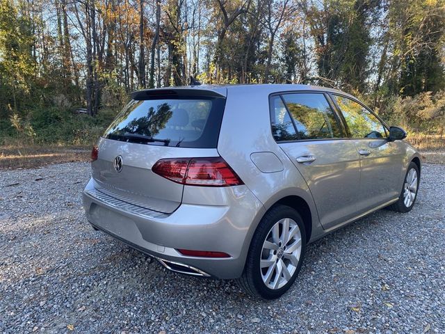 2019 Volkswagen Golf SE