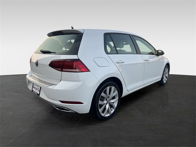 2019 Volkswagen Golf SE