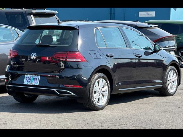 2019 Volkswagen Golf SE