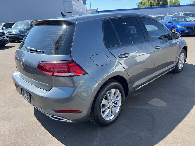 2019 Volkswagen Golf SE