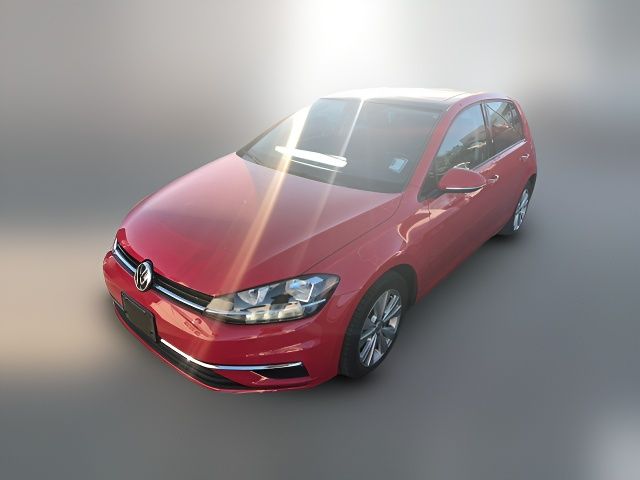 2019 Volkswagen Golf SE