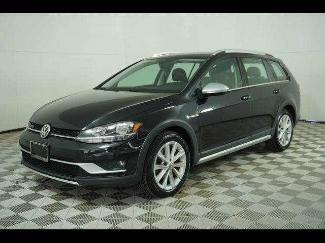 2019 Volkswagen Golf Alltrack S